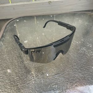 brand new pit vipers